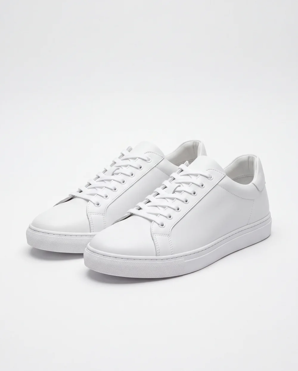 Foto prodotto delle sneakers bianche